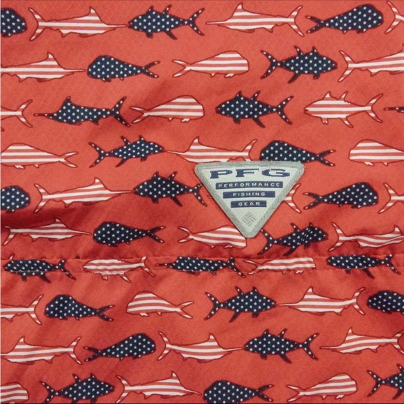 Columbia PFG Button Up Shirt Mens Large Red USA flag Fish Print Vented Fishing - Picture 9 of 12
